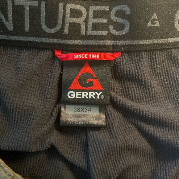 Gerry “On the go adventure” gorp core, athleisure, athletic fully lined pants - Picture 4 of 10